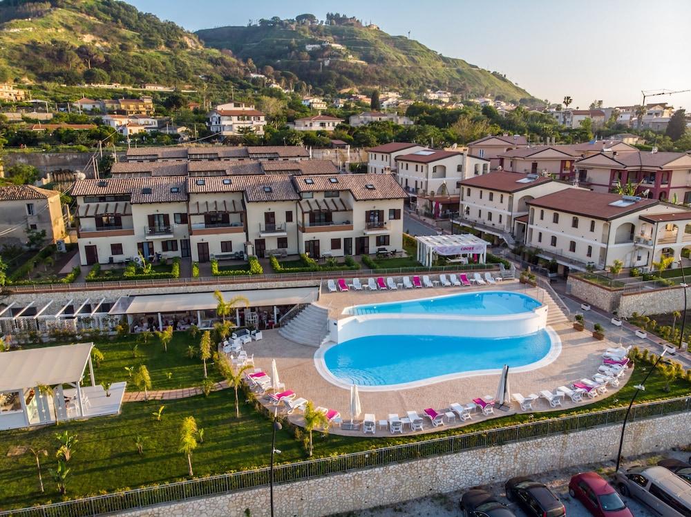 Sentido Michelizia Tropea Resort Exterior foto